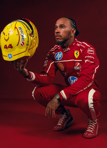 Ferrari 2025 Lewis Hamilton helmet in 1:1 scale MULTICOLOUR LA06Zf