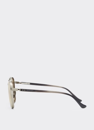 Ferrari Lunettes de soleil Ferrari en titane  argent brossé et acétate avec verres miroir blanc transparent doré Silver LA0KQf