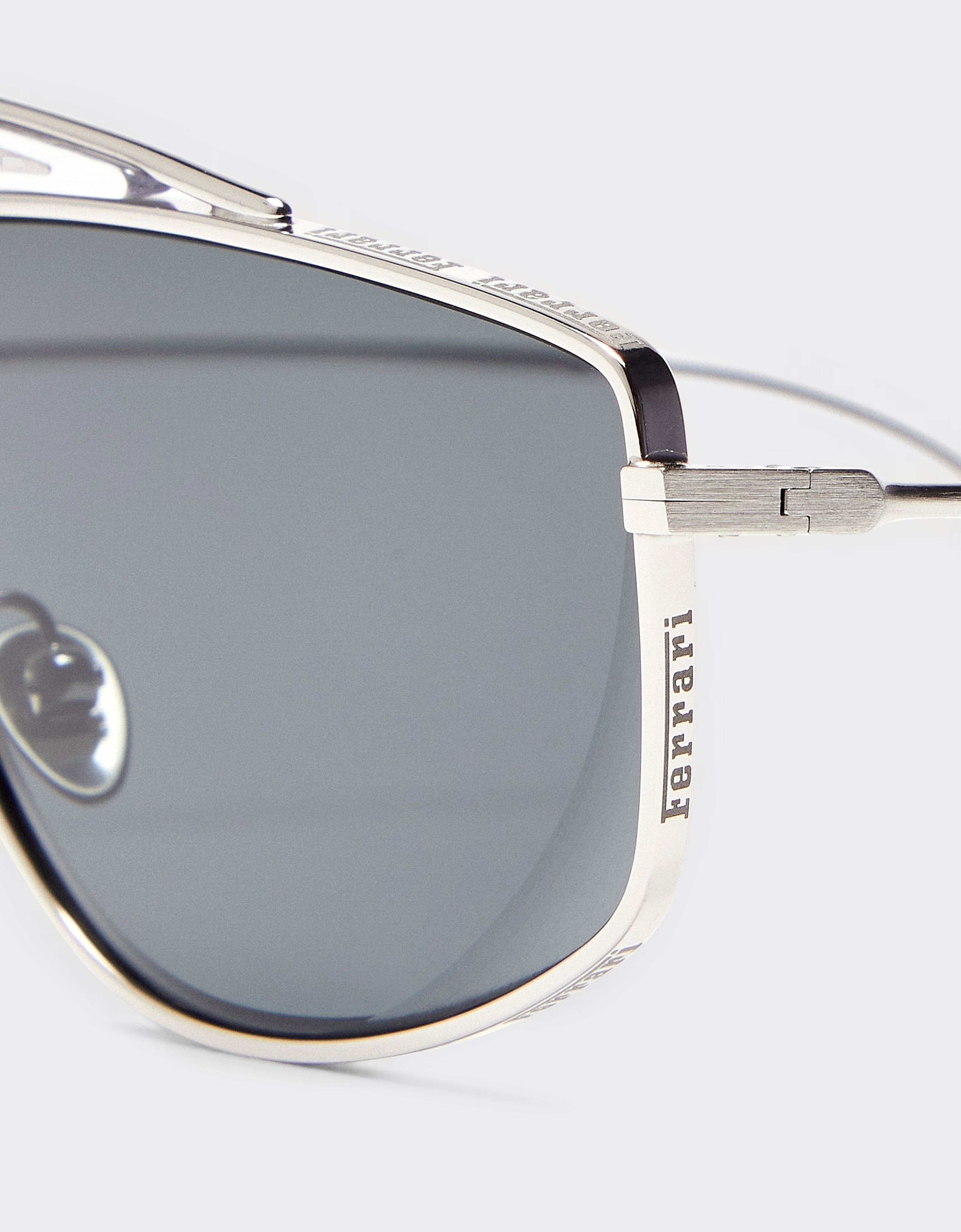 Ferrari Ferrari sunglasses with dark grey lenses Silver F0409f