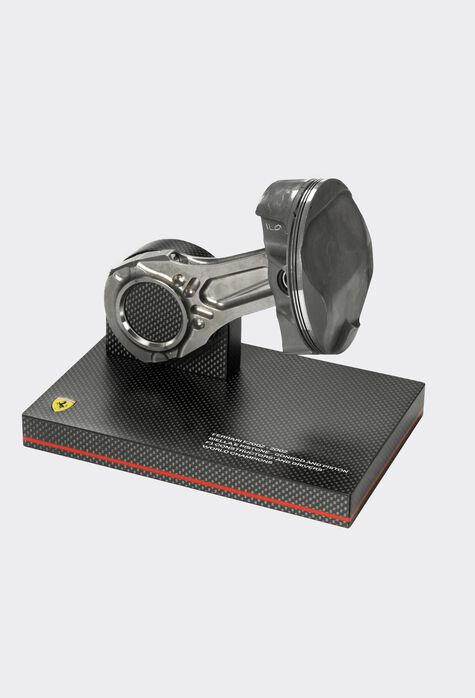 Ferrari Original connecting rod and piston set from the F2002, winner of the 2002 Constructors’ and Drivers’ Championships MULTICOLOUR 15389f