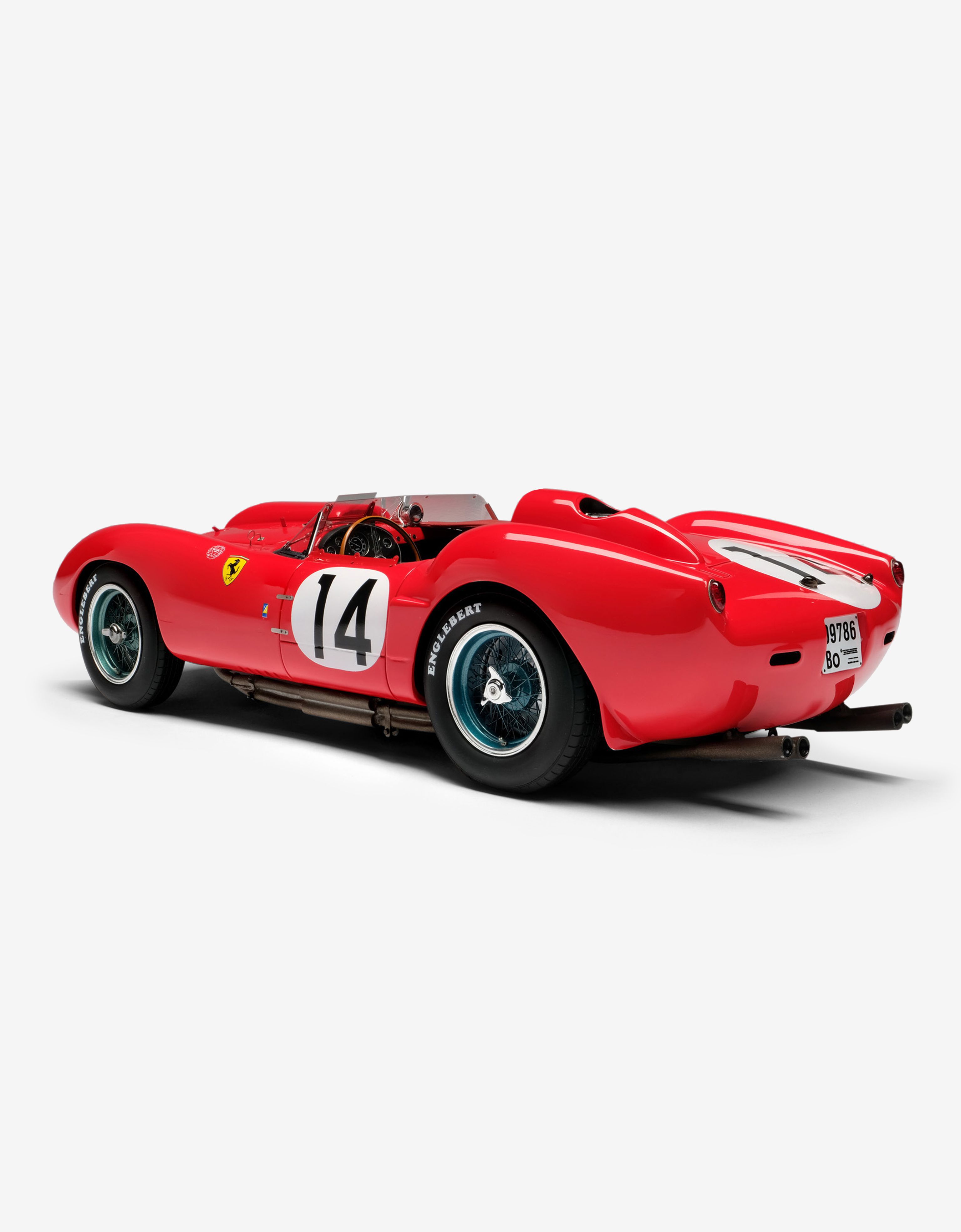 Ferrari Ferrari 250 TR 1958 Le Mans model in 1:18 scale Red L7580f
