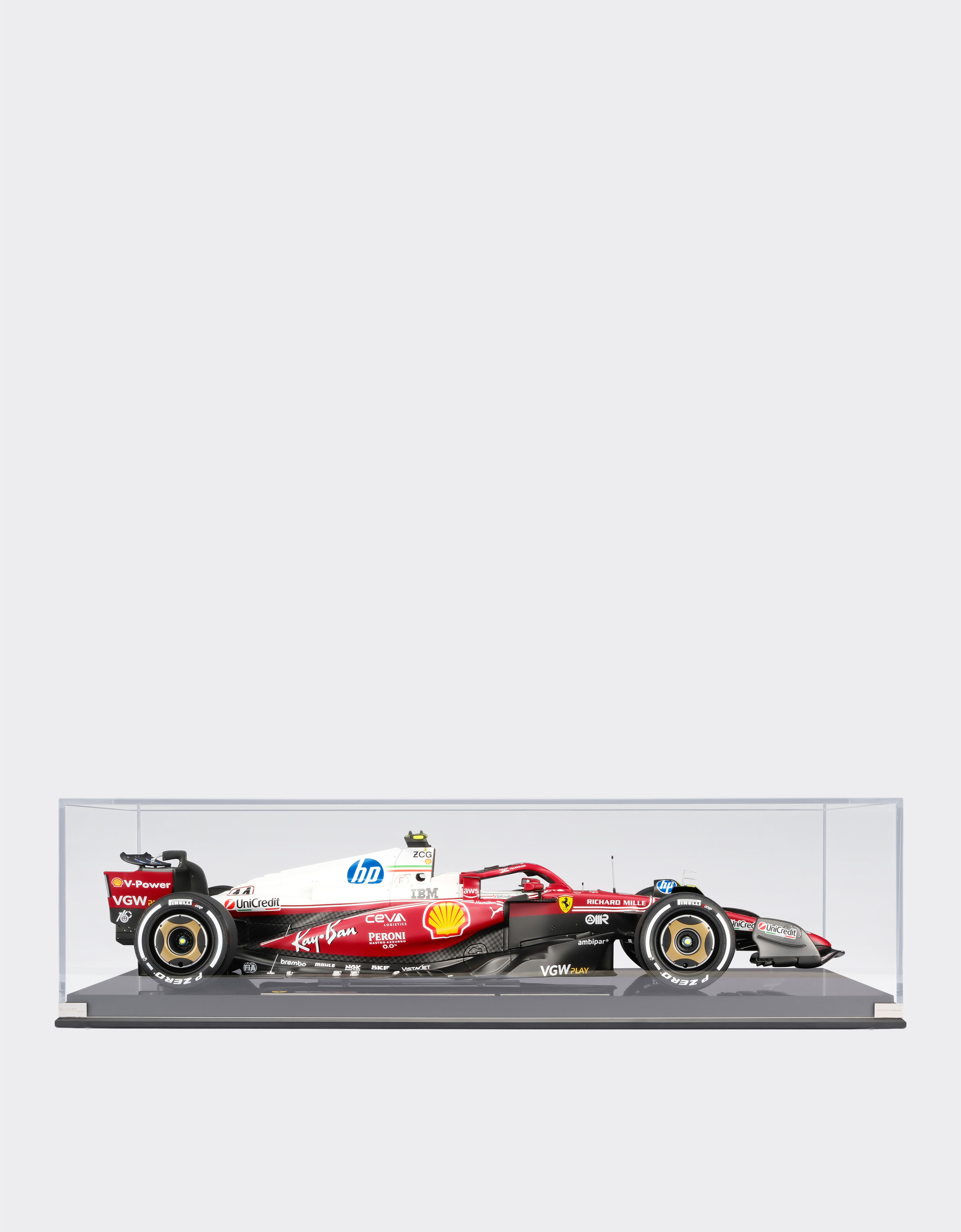 1:8 scale Ferrari SF-25 Hamilton model Ferrari 1:8 scale Ferrari SF-25 Hamilton model Rosso LO0R3180EXT0001f