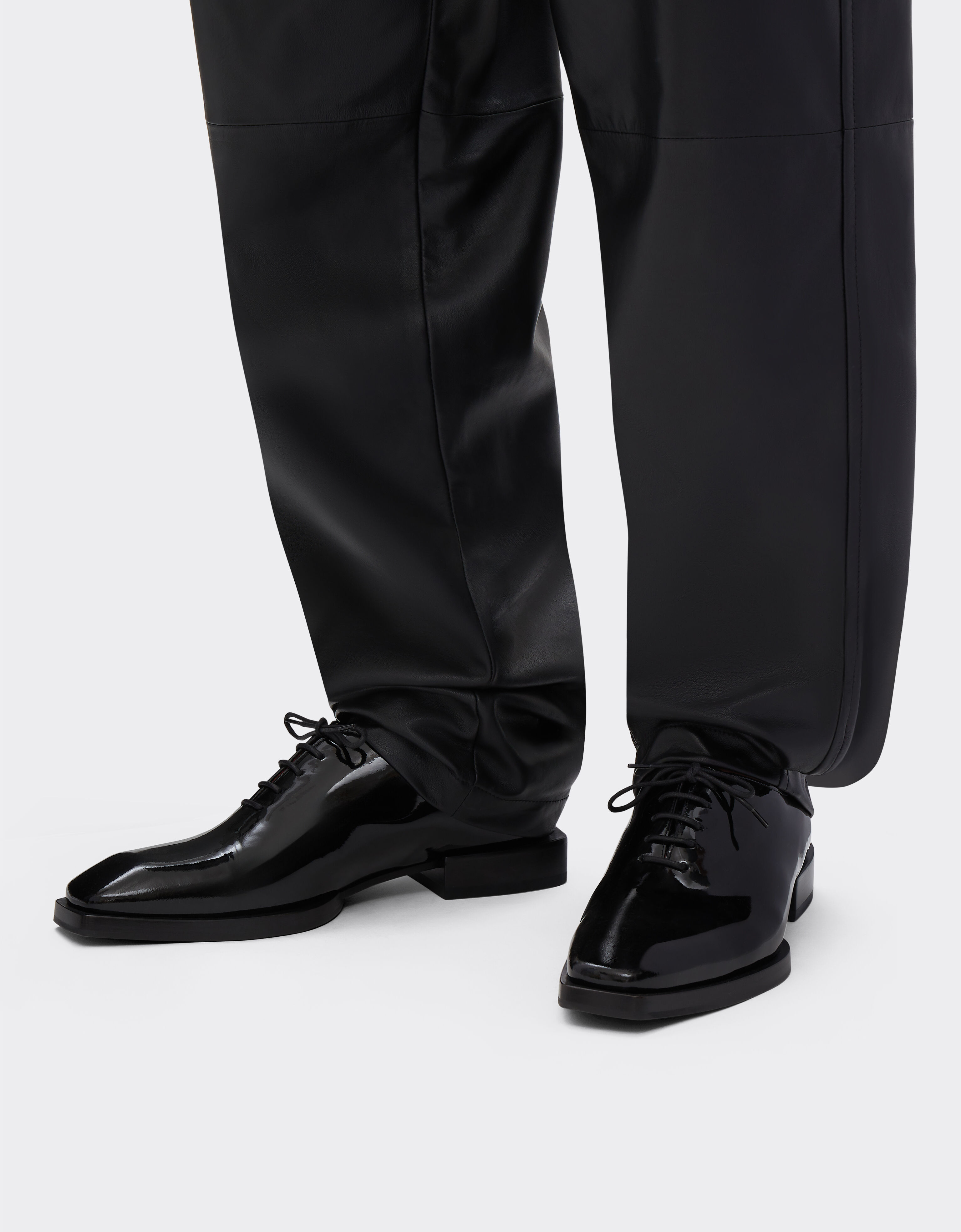Ferrari Oxford shoe in coated leather Black 22011f