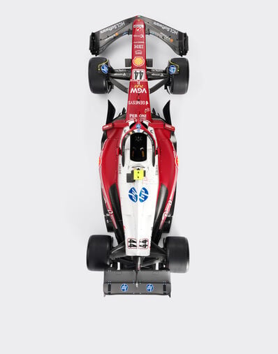 Ferrari 1:8 scale Ferrari SF-25 Hamilton model Rosso LO0R3180EXT0001f