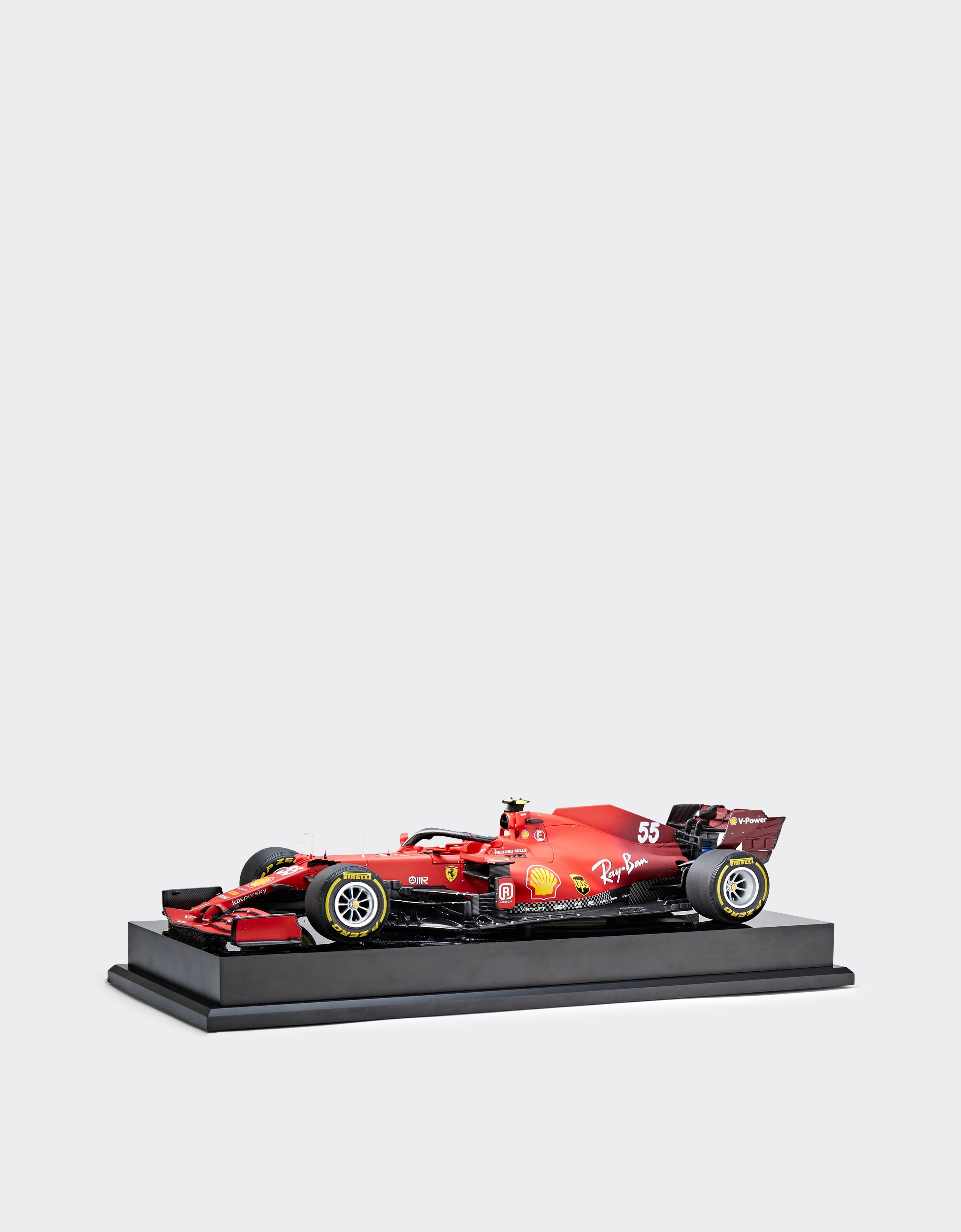 Ferrari SF21 サインツ 1:18スケール モデルカー レッド F0400f