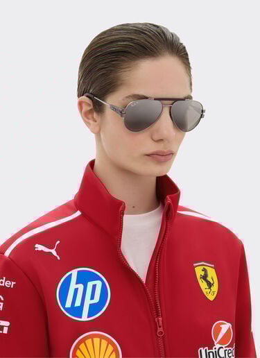 Ray-Ban for Scuderia Ferrari RB3762M in gunmetal grey metal with polarised gradient grey lenses Ferrari Ray-Ban for Scuderia Ferrari RB3762M in gunmetal grey metal with polarised gradient grey lenses Ingrid LA016f
