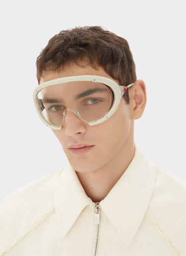 Ferrari sunglasses in shinysilver metal and chalk white leather with transparent lenses Ferrari Ferrari sunglasses in shinysilver metal and chalk white leather with transparent lenses Bianco Ottico LA0LLf