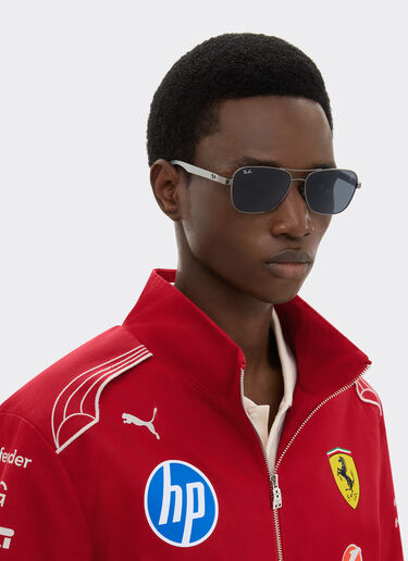 Ray-Ban for Scuderia Ferrari RB8336M in gunmetal grey metal and light carbon fibre with dark grey lenses Ferrari Ray-Ban for Scuderia Ferrari RB8336M in gunmetal grey metal and light carbon fibre with dark grey lenses Ingrid LA02Cf