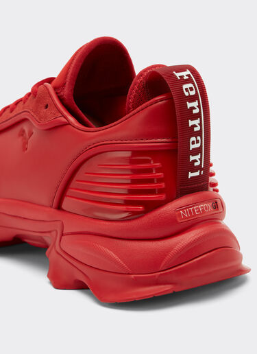 Ferrari Sneakers Nitefox Puma pour Ferrari de couleur Rosso Dino/Exclusivité Ferrari Rouge F0709f