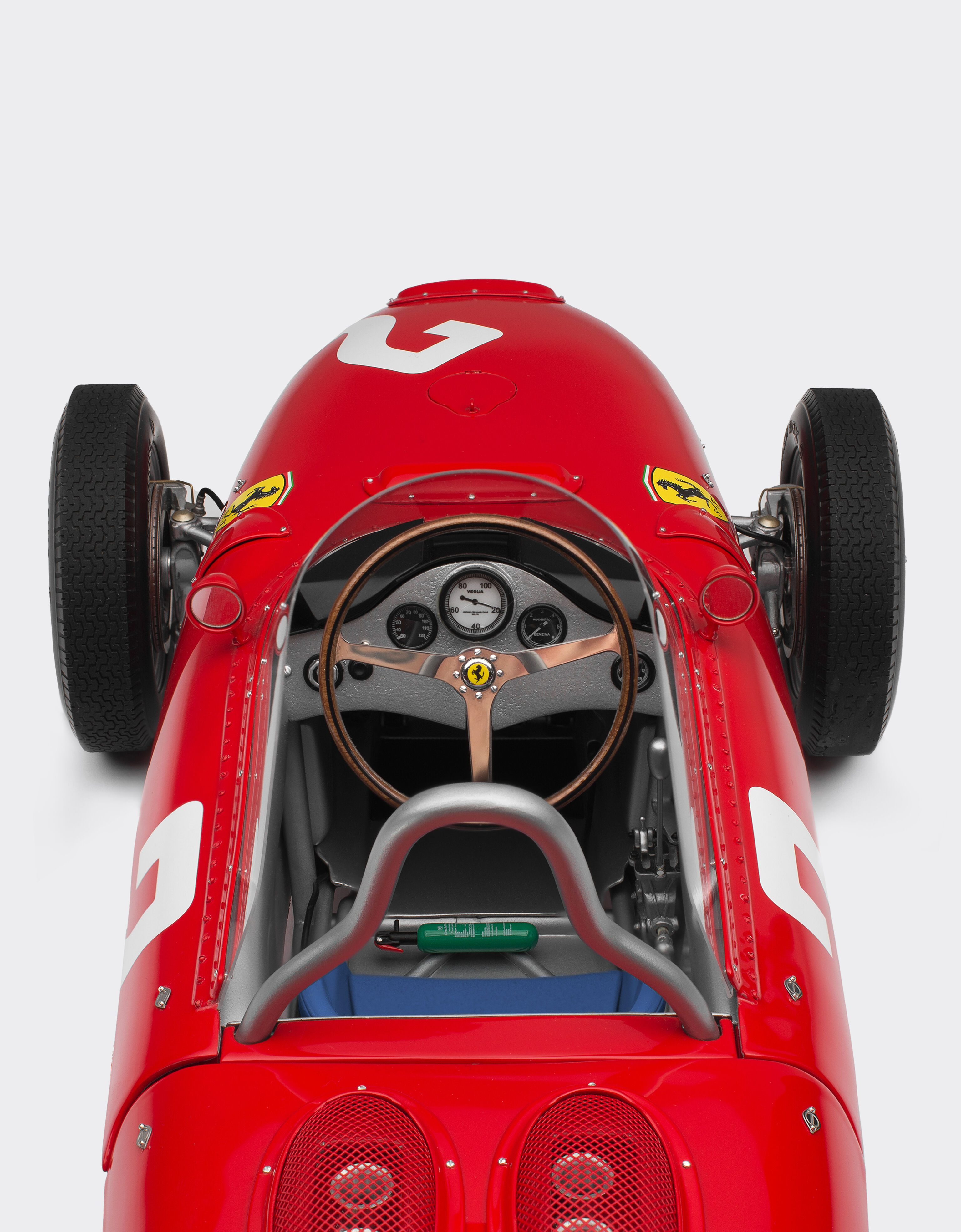 Ferrari Modelo Sharknose Ferrari 156F1 a escala 1:8 MULTICOLOR L2799f