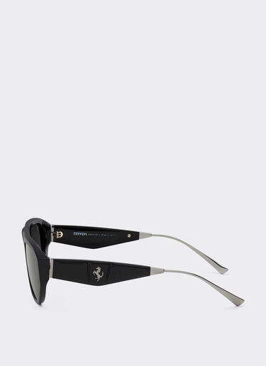 Ferrari Ferrari sunglasses in black acetate with polarised grey lens Black F1548f