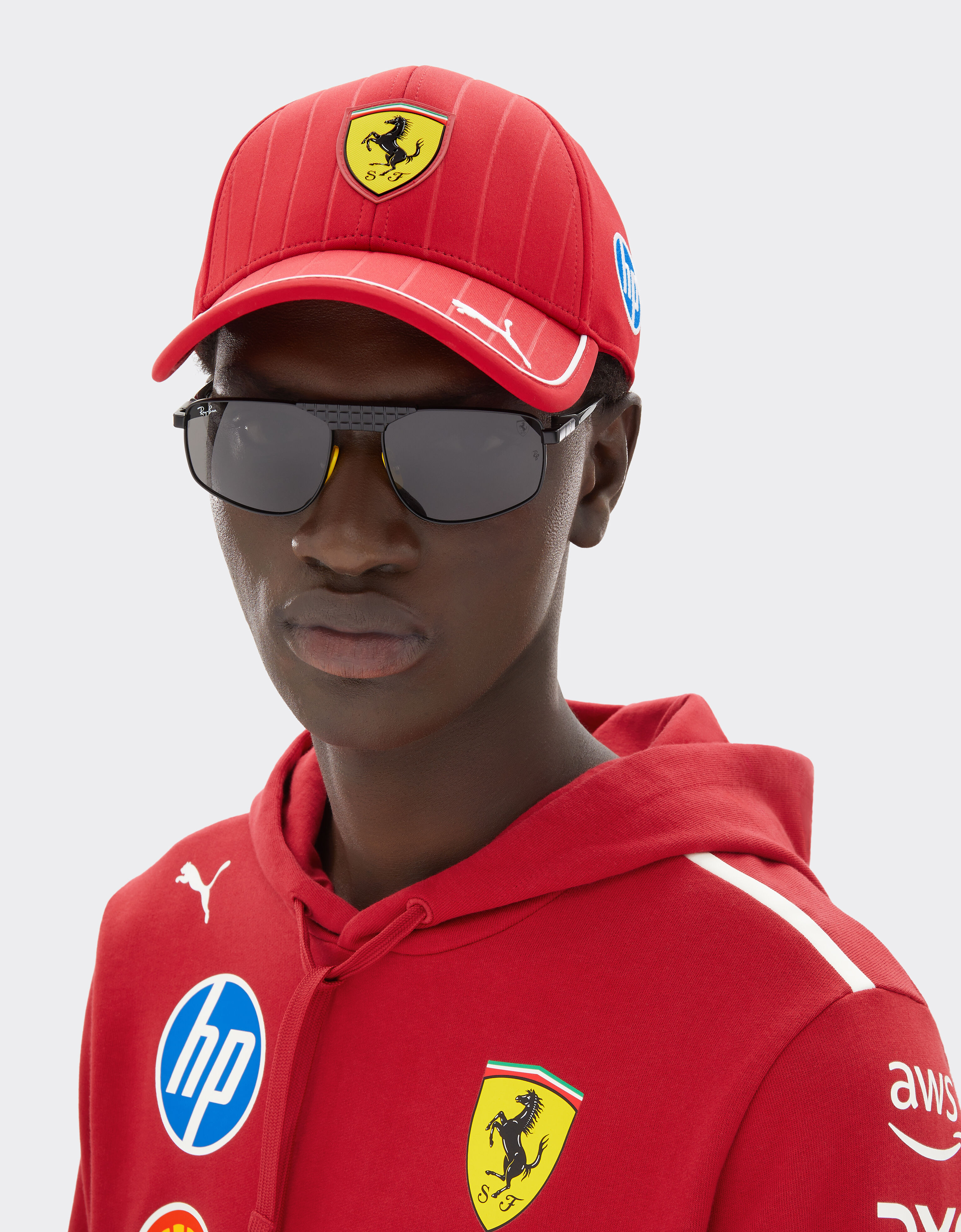 Ray-Ban for Scuderia Ferrari RB3776M in matt black metal with dark grey lenses Ferrari Ray-Ban for Scuderia Ferrari RB3776M in matt black metal with dark grey lenses Black Matt LA0EKf