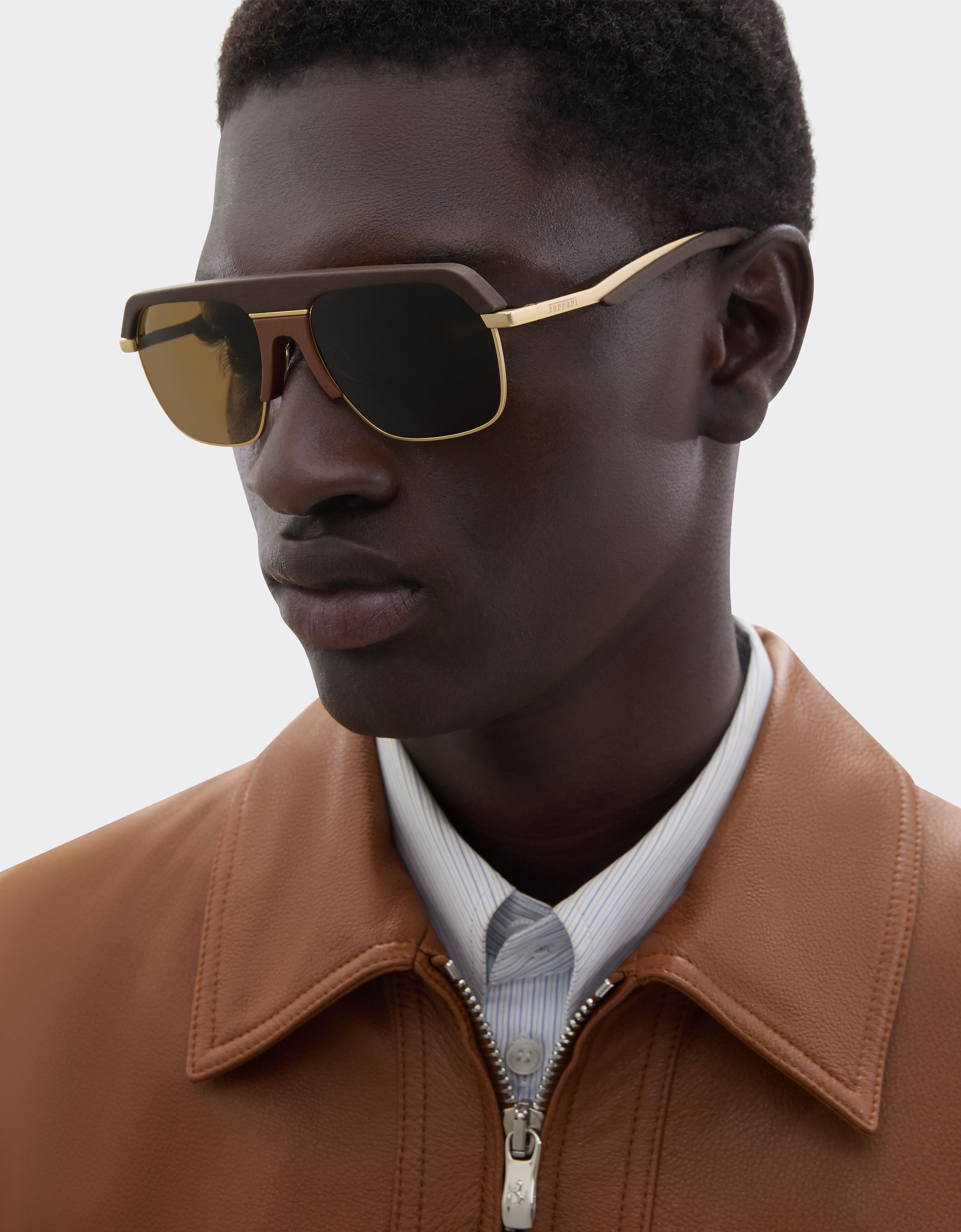 Ferrari Ferrari sunglasses in matte gold metal with brown polarized lenses Dark brown LA0ERf