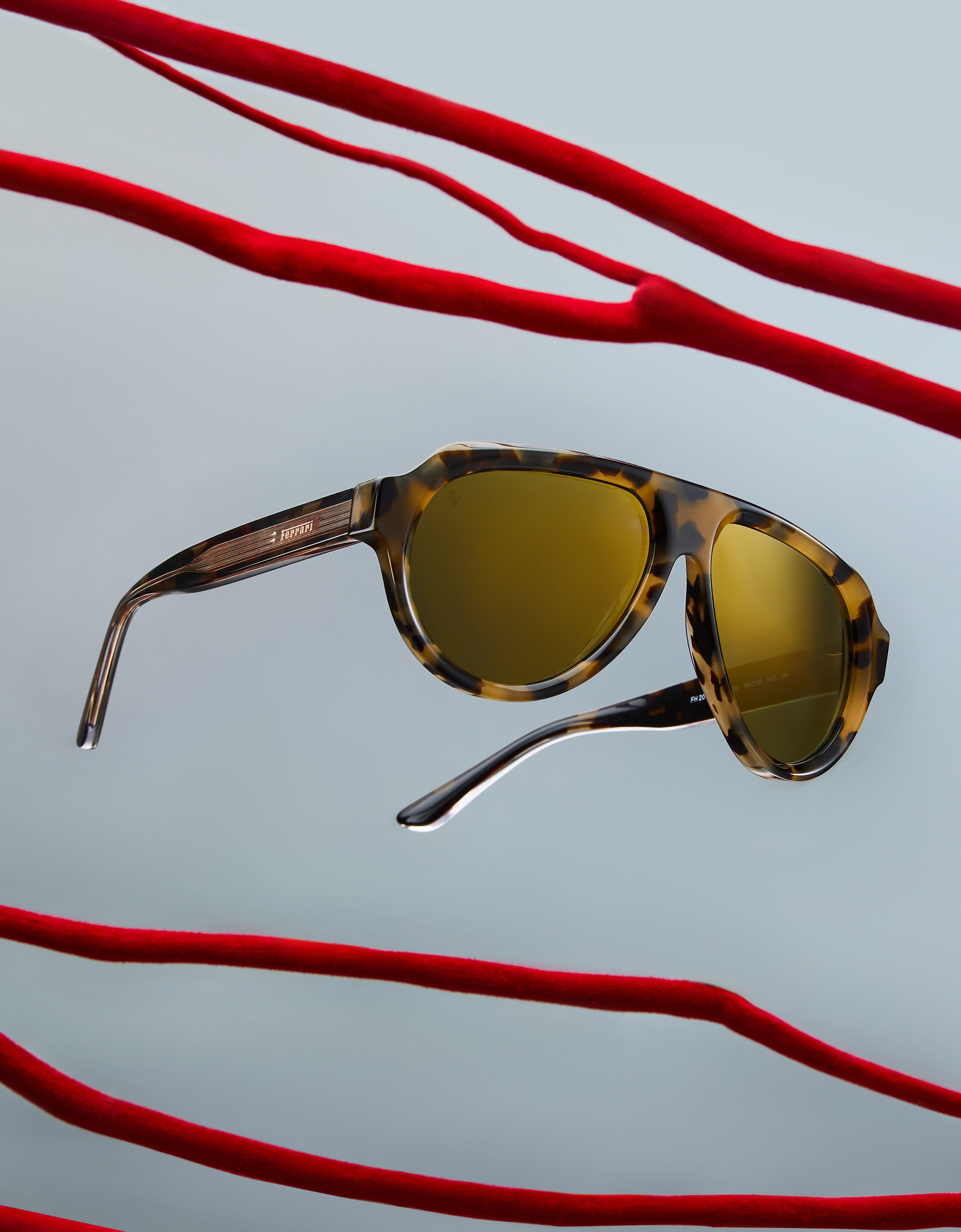 Ferrari tortoiseshell brownacetate sunglasses with green gold mirrored lenses Ferrari Ferrari tortoiseshell brownacetate sunglasses with green gold mirrored lenses Tortoiseshell LA0EUf