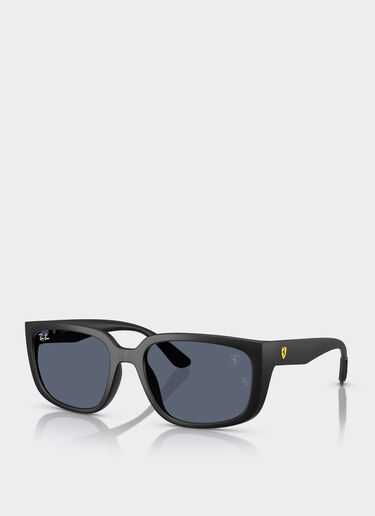 Ferrari Ray-Ban für Scuderia Ferrari RB4443M in schwarzem PEEK mit dunkelgrauen Gläsern Mattschwarz F1519f