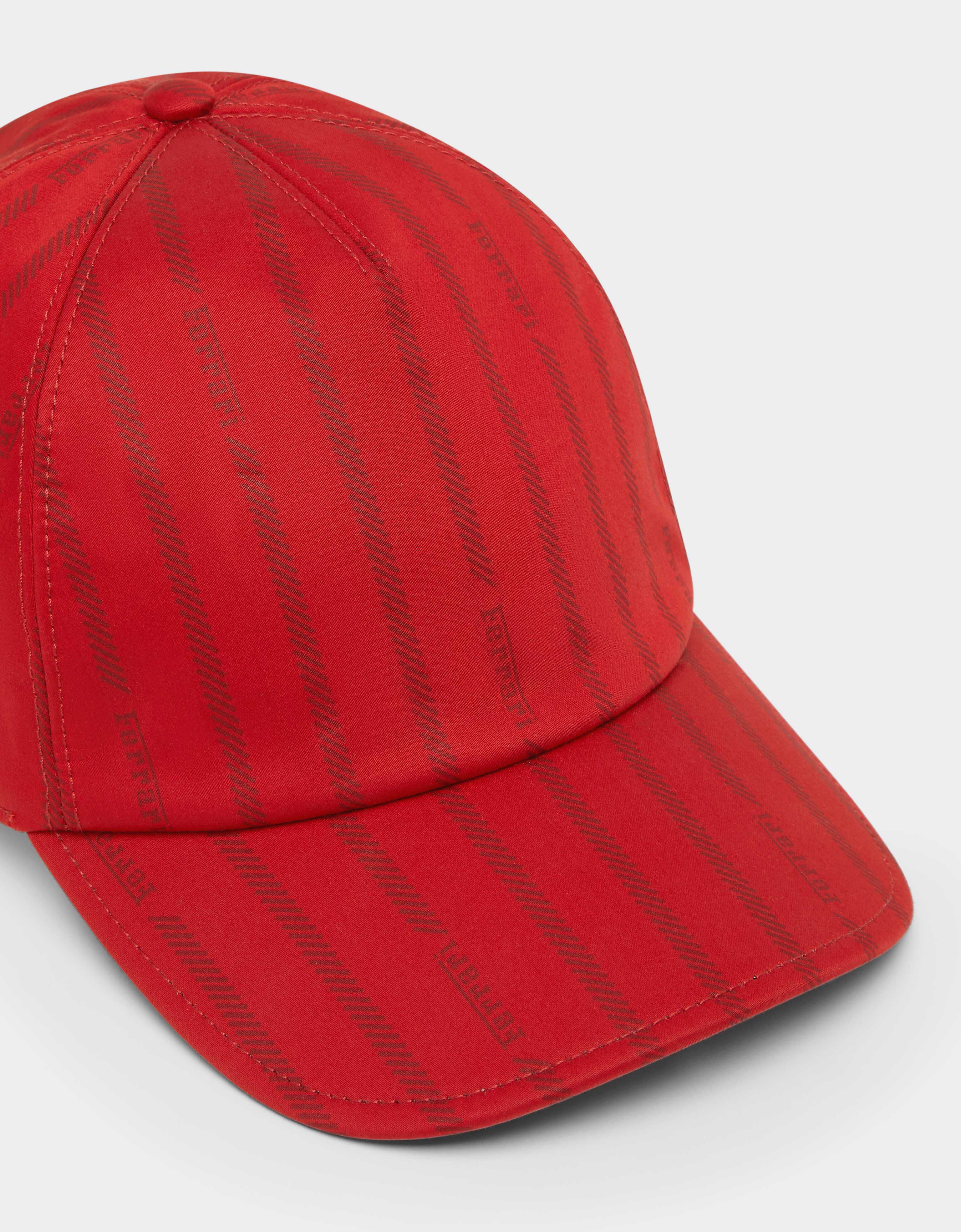 Gorra de béisbol con el logotipo de Ferrari Ferrari Gorra de béisbol con el logotipo de Ferrari Rosso Corsa CANCP0015WCO0028f
