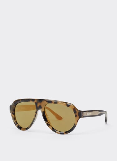Ferrari tortoiseshell brownacetate sunglasses with green gold mirrored lenses Ferrari Ferrari tortoiseshell brownacetate sunglasses with green gold mirrored lenses Tortoiseshell LA0EUf