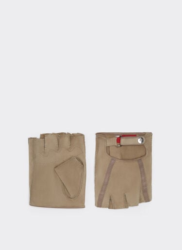 Gants de pilote Ferrari en daim sans doigts x Charles Leclerc Ferrari Gants de pilote Ferrari en daim sans doigts x Charles Leclerc Écru 22294f