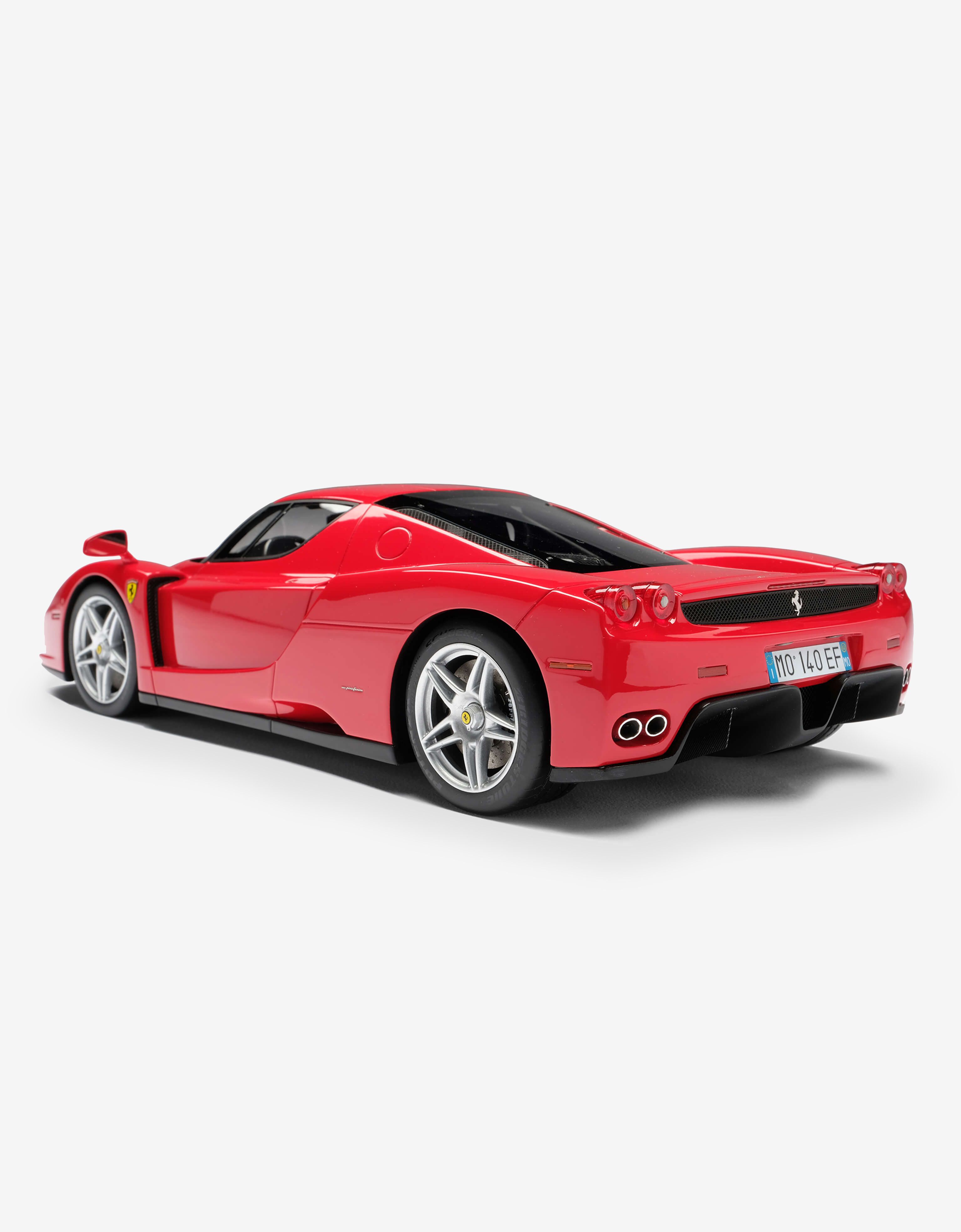 Ferrari Ferrari Enzo model in 1:18 scale 红色 L7814f