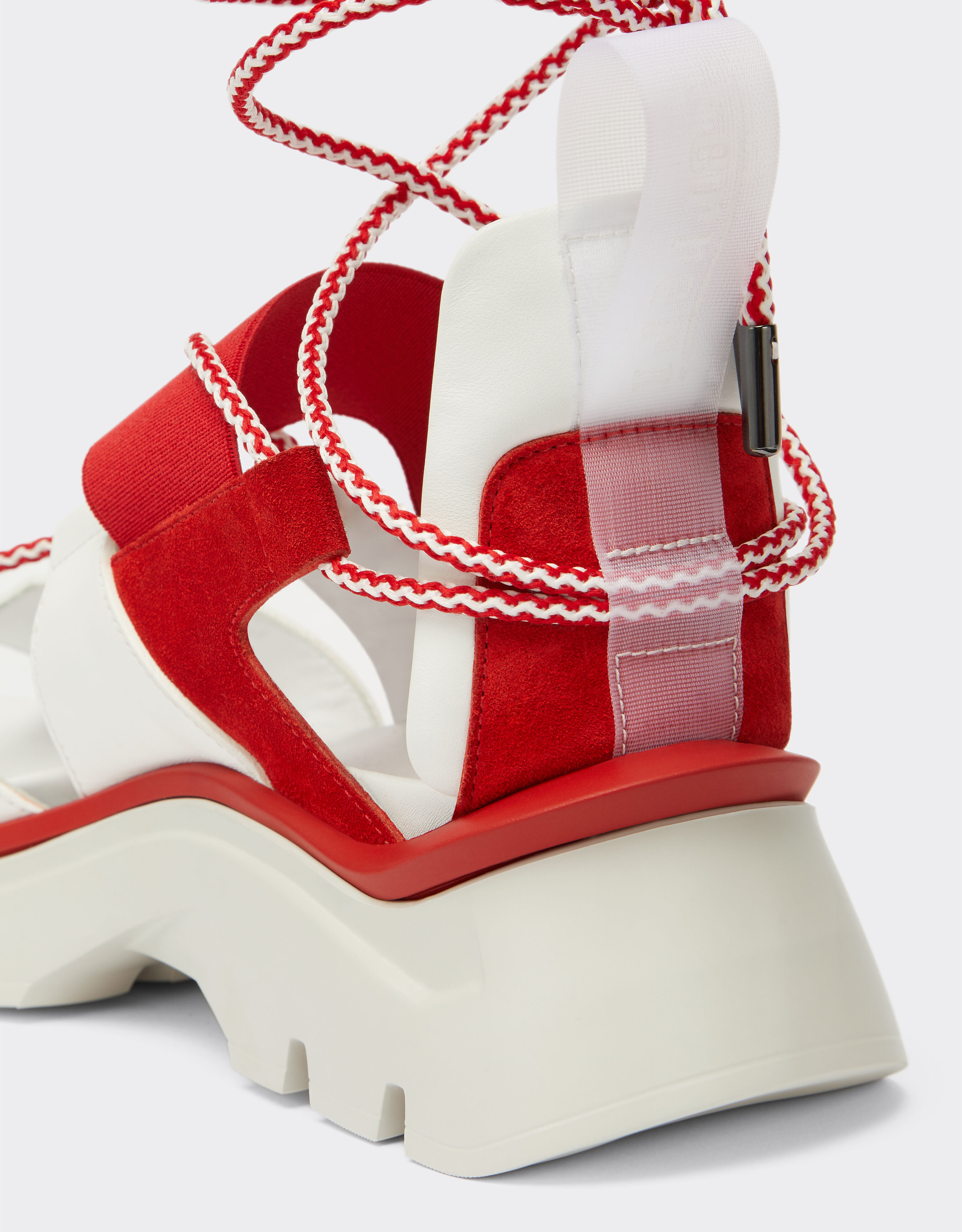 Ferrari Sandale aus Leder und Veloursleder mit überkreuzten Schnürsenkeln Optisch Weiß 20310f