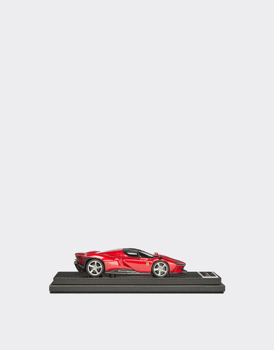 Ferrari Ferrari Daytona SP3 1:43 scale model Racing red 47573f