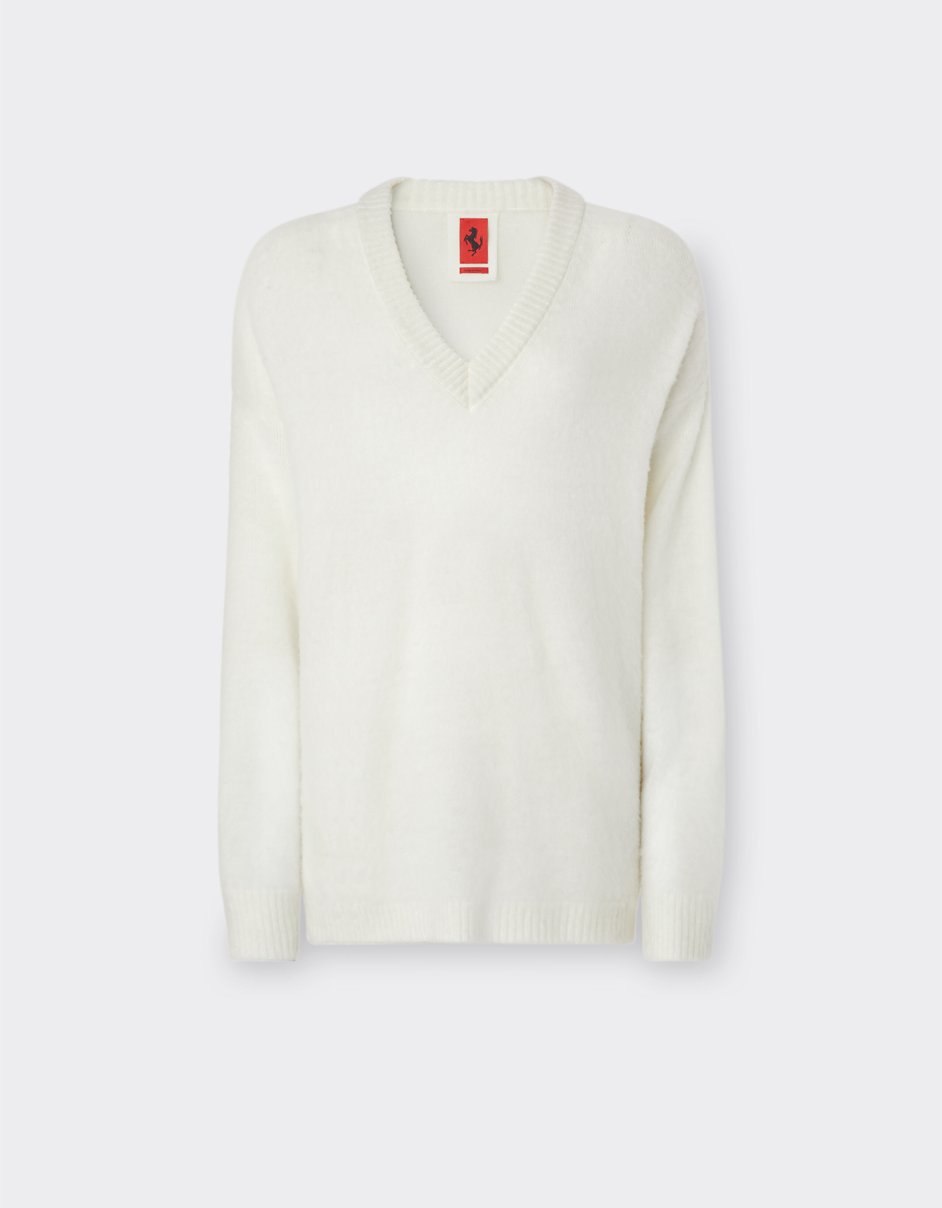 ${brand} Woolsweater  with V-neck ${colorDescription} ${masterID}