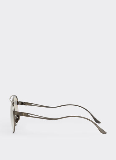 Ferrari Gafas de sol Ferrari de titanio gunmetal mate con cristales plateados espejados Gris metálico LA0ENf