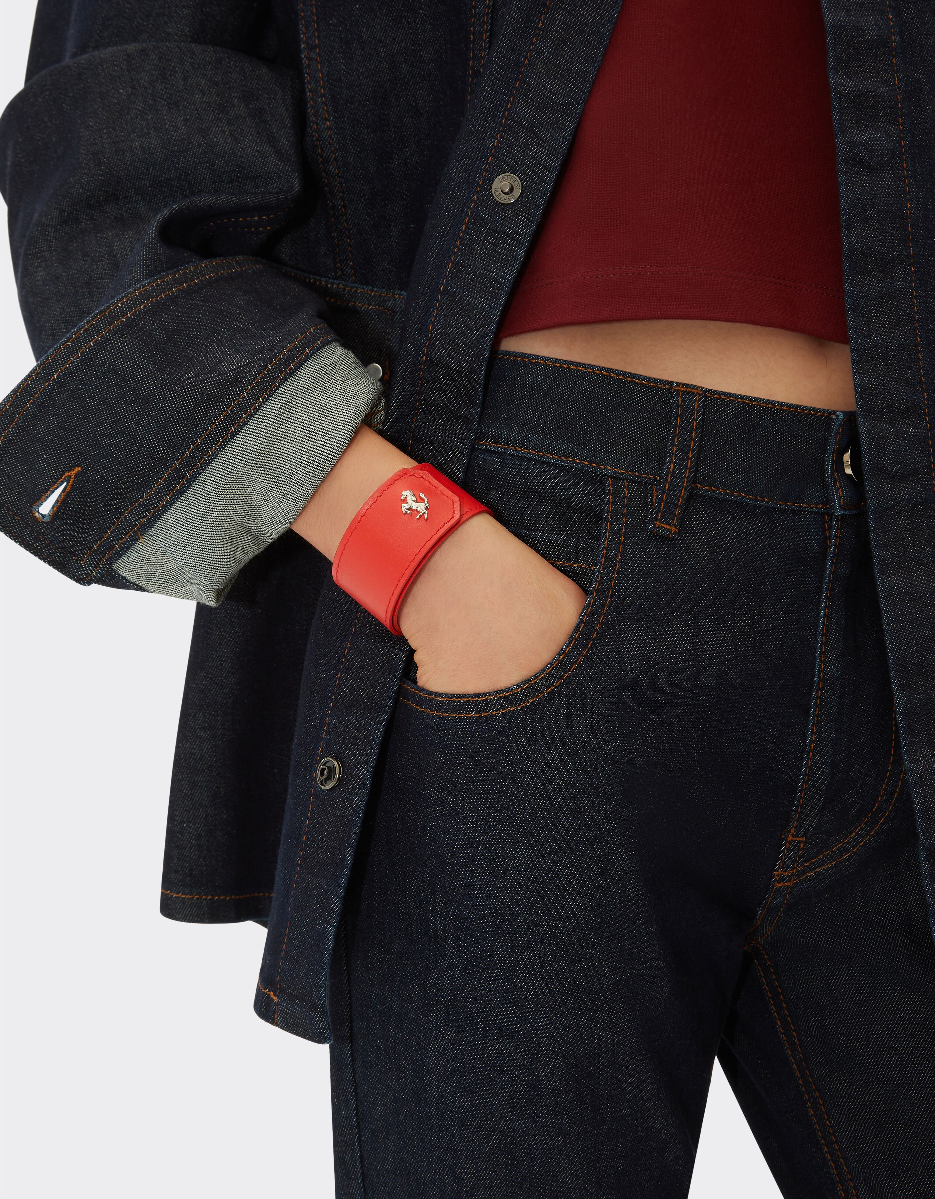 Ferrari Smooth leather slap bracelet Rosso Dino 20599f