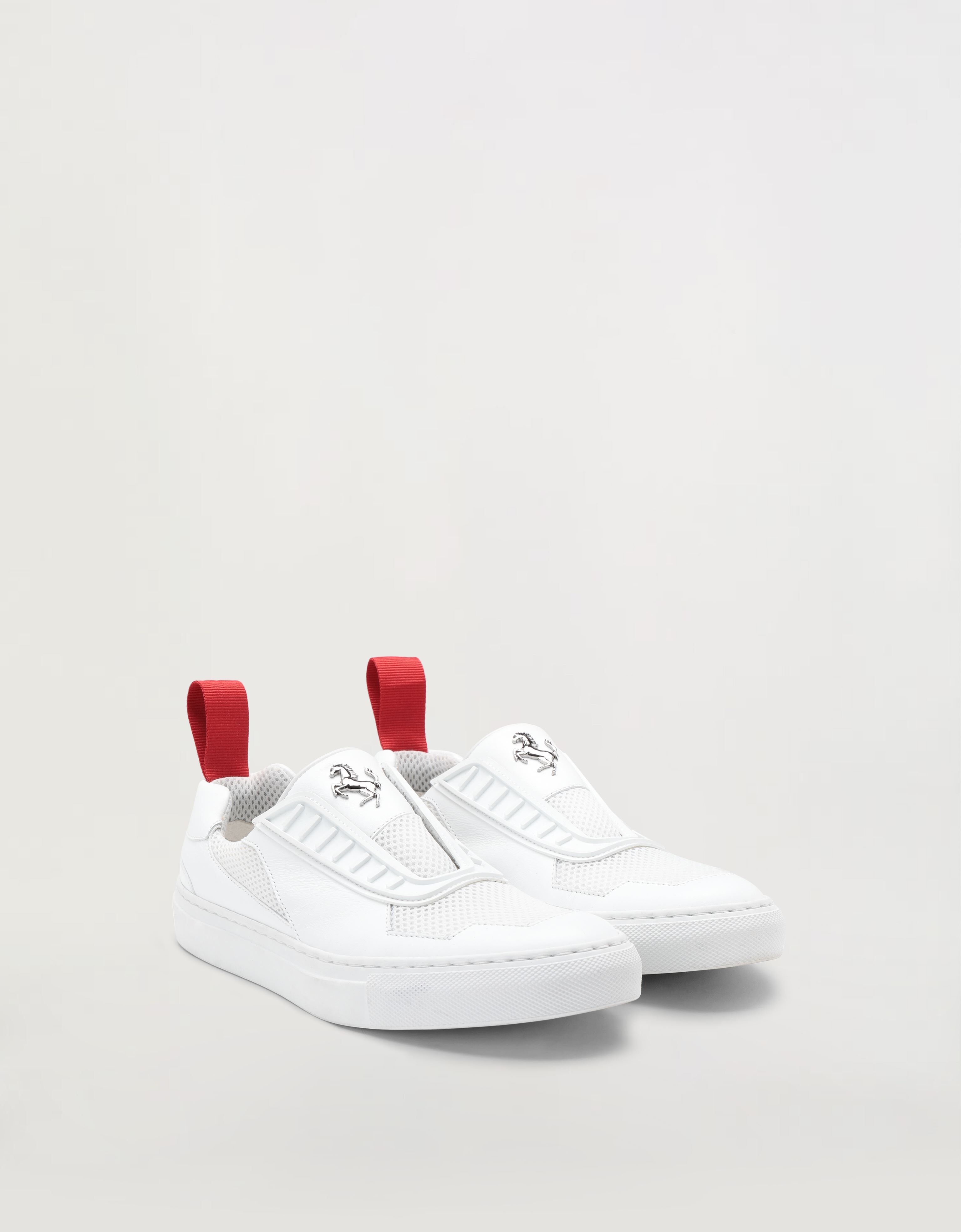 Ferrari Women's slip-on leather trainers featuring the Prancing Horse Optical White 47104f