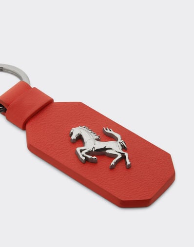Ferrari Llavero de piel con caballo rampante Rosso Dino 22049f