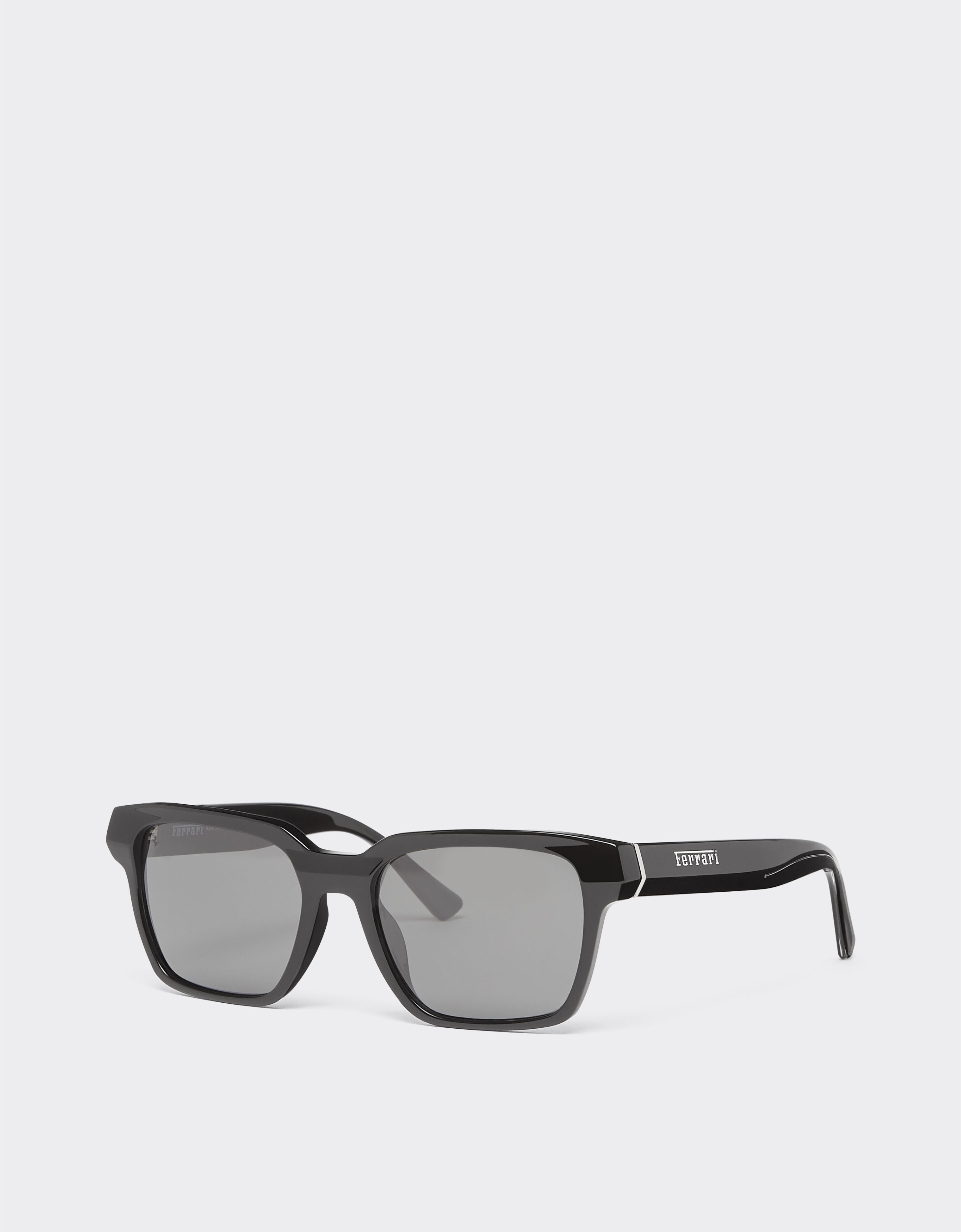 Ferrari Ferrari sunglasses in black acetate with polarised grey lens Black F1544f