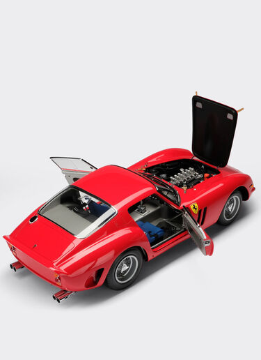 Ferrari Maqueta Ferrari 250 GTO a escala 1:8 MULTICOLOR L1127f