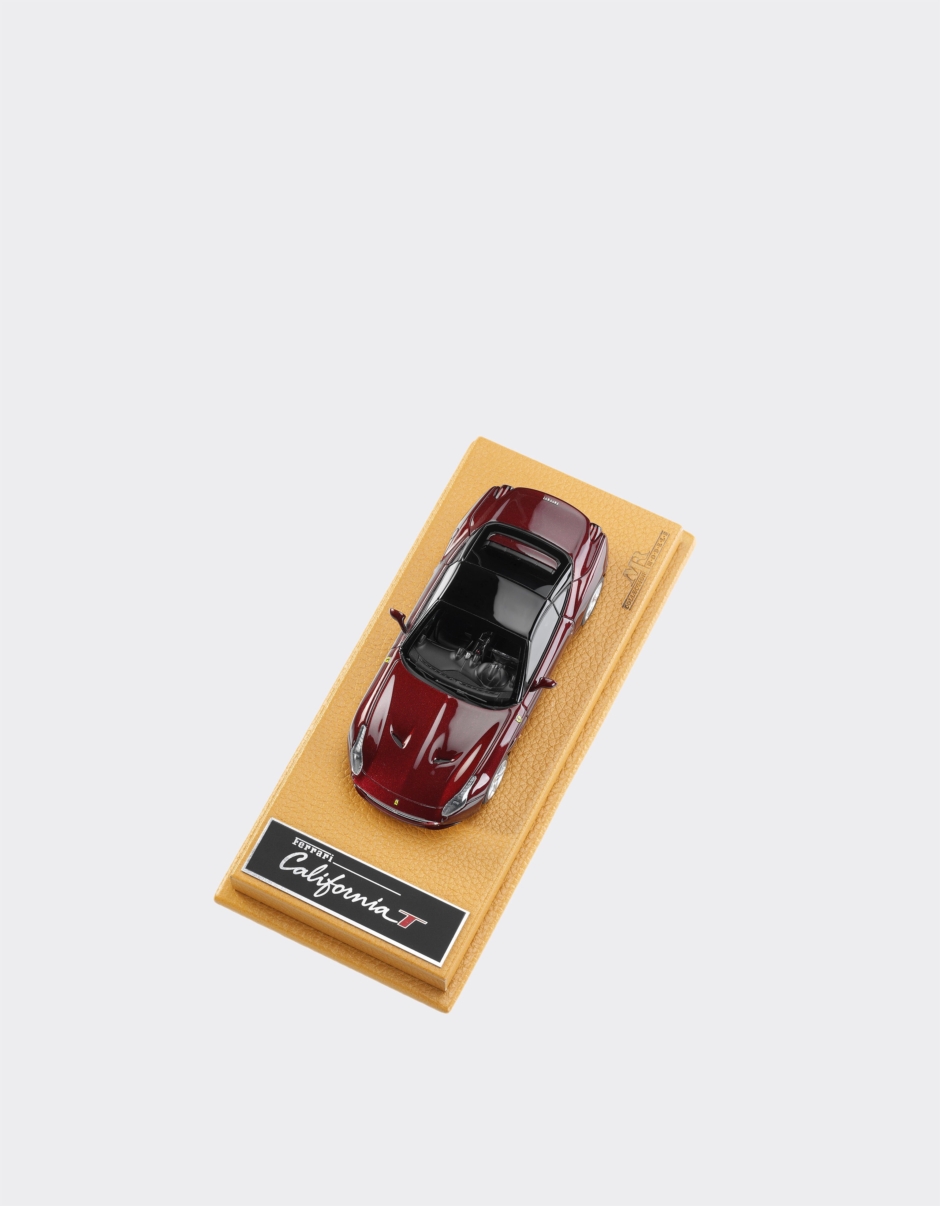 Ferrari Modellauto Ferrari California T im Maßstab 1:43 Rot 14168f