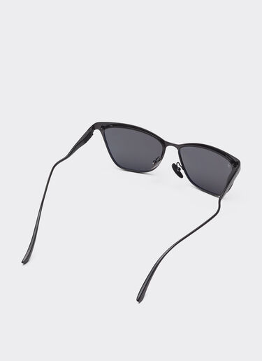 Lunettes de soleil Ferrari en métal noir avec verres noirs cristallins polarisés Ferrari Lunettes de soleil Ferrari en métal noir avec verres noirs cristallins polarisés Black Matt LA0KXf