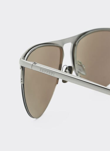 Ferrari Lunettes de soleil Ferrari gunmetal avec verres miroir argentés Gris foncé F1532f