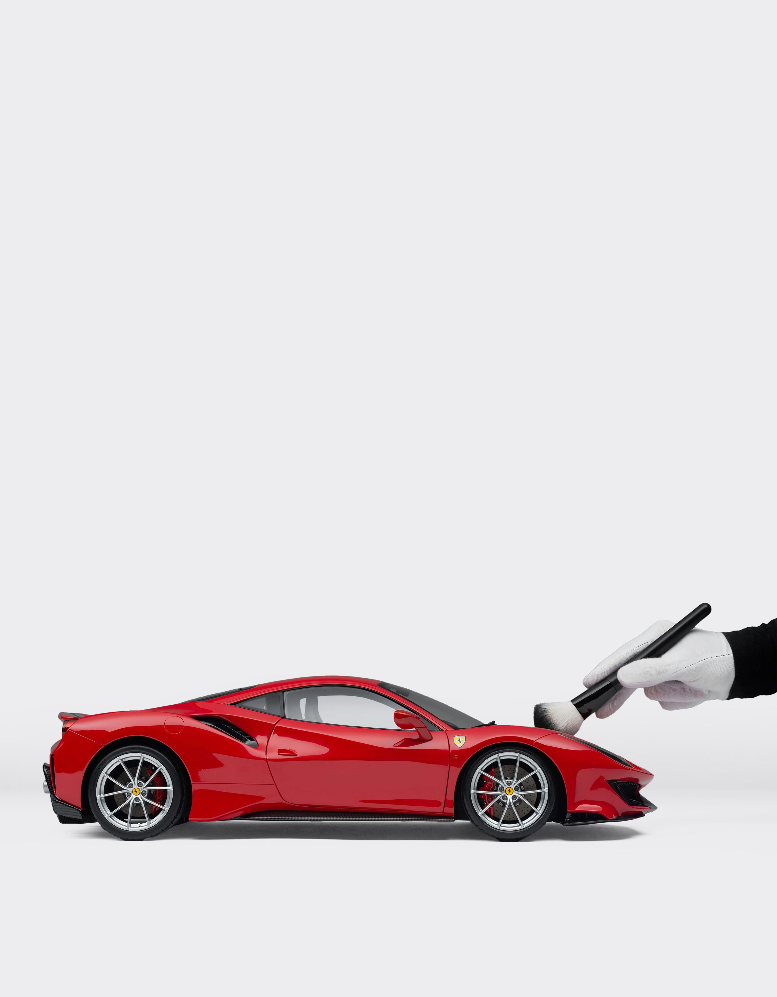 Ferrari Ferrari 488 Pista model in 1:8 scale Red L7815f