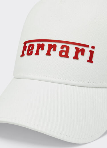 Ferrari Baseballkappe mit Logo mit Gummi-Coating Optisch Weiß 20403f