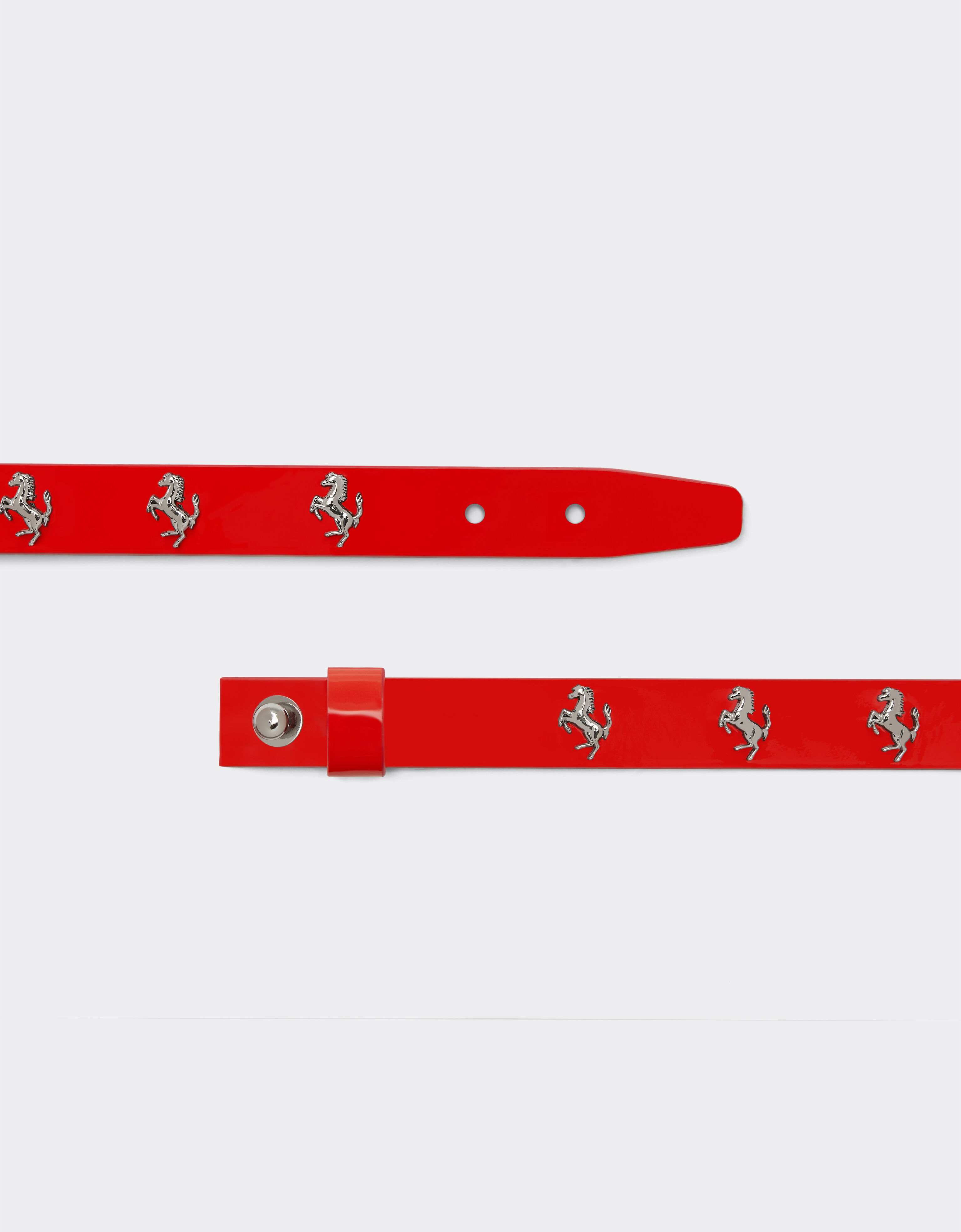 Ferrari Rotes Armband aus Lackleder mit Nieten Rosso Dino 20260f