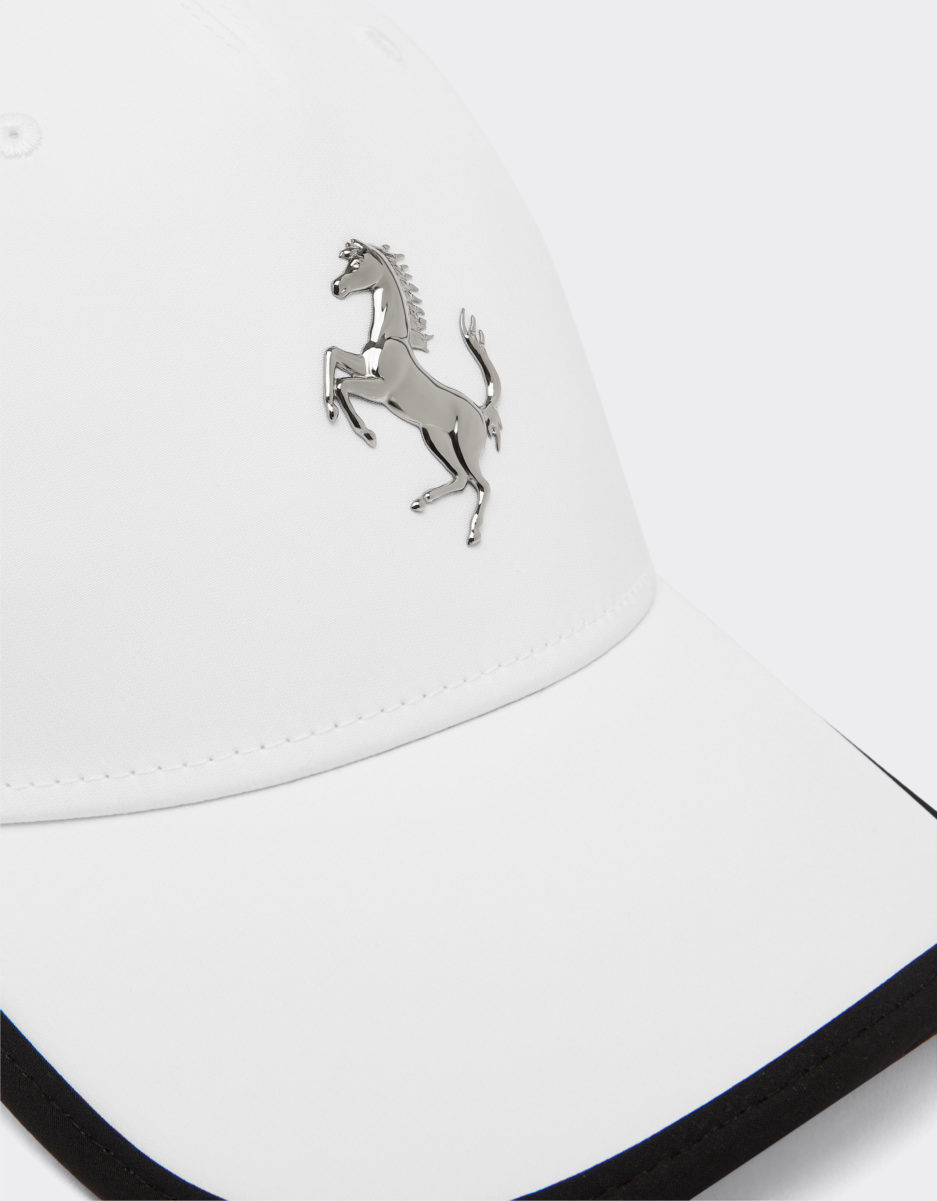 Ferrari Baseball cap with metal prancing horse Optical White 20815f