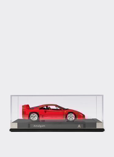 Ferrari 1:18 scale model F40 Red F0112f