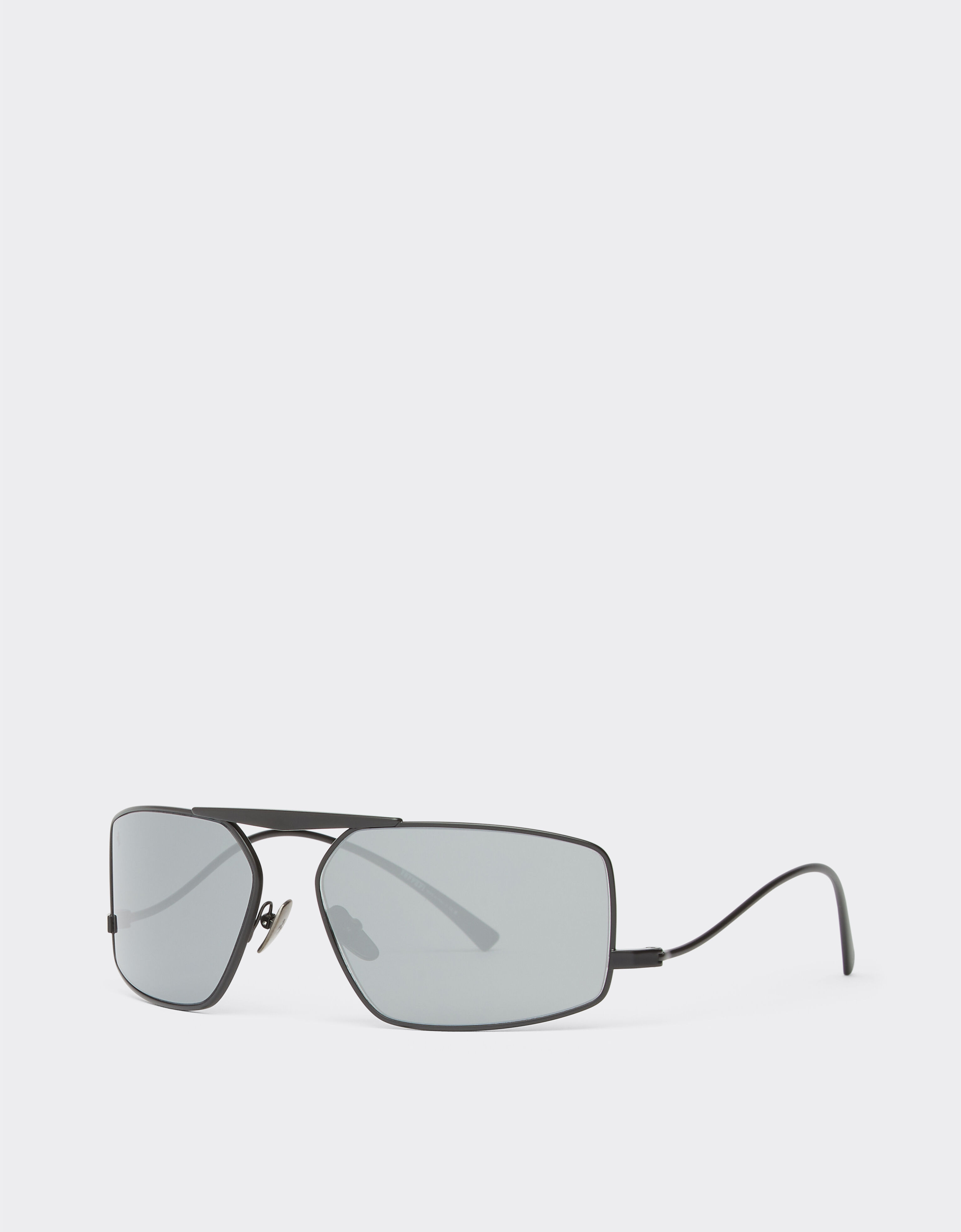 Ferrari Ferrari Sonnenbrille aus schwarzem Metall mit silberfarben verspiegelten Gläsern Mattschwarz F1210f