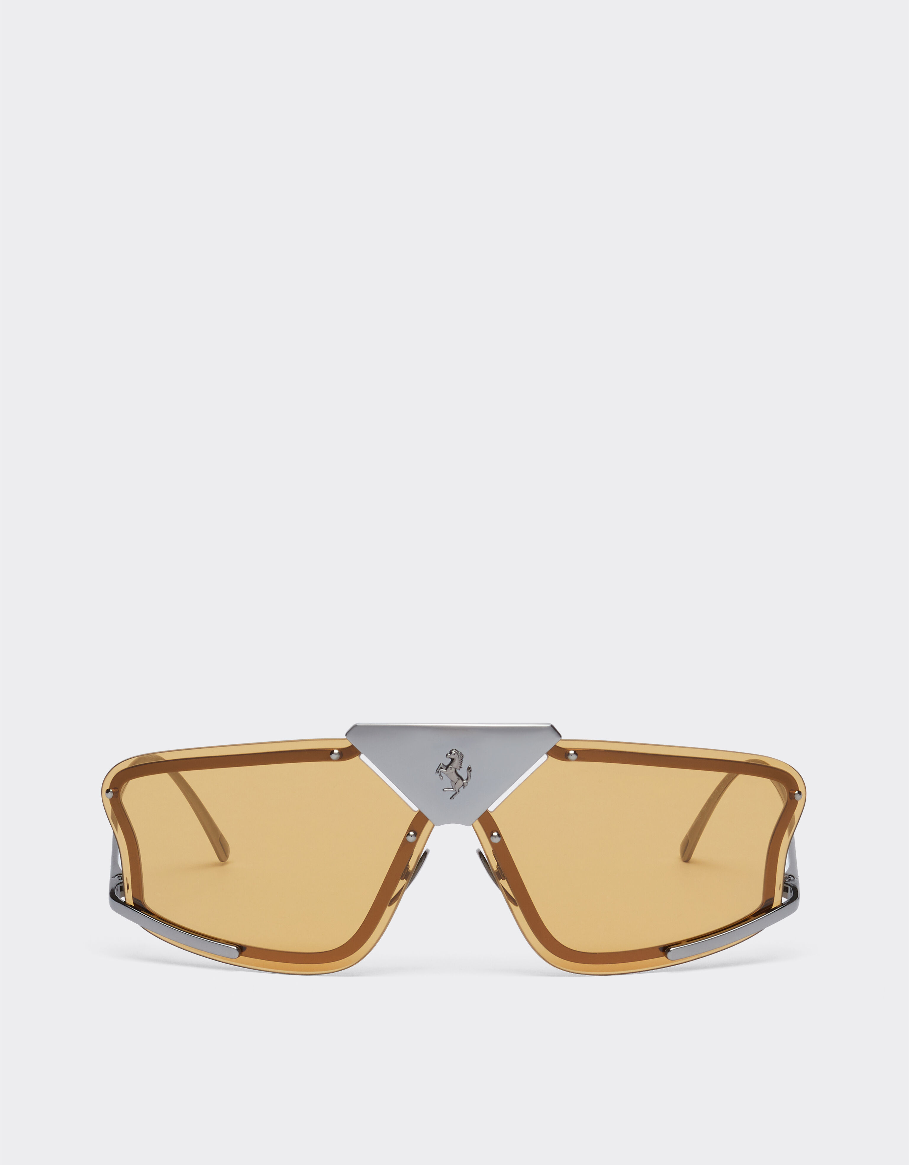 ${brand} Ferrari Sonnenbrille mit orangefarbenen Gläsern ${colorDescription} ${masterID}