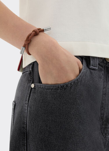 Tubular leather bracelet with engraved Prancing Horse Ferrari Tubular leather bracelet with engraved Prancing Horse Tobacco 50009f