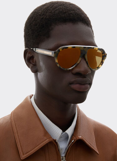 Ferrari Ferrari tortoiseshell brownacetate sunglasses with green gold mirrored lenses Tortoiseshell LA0EUf