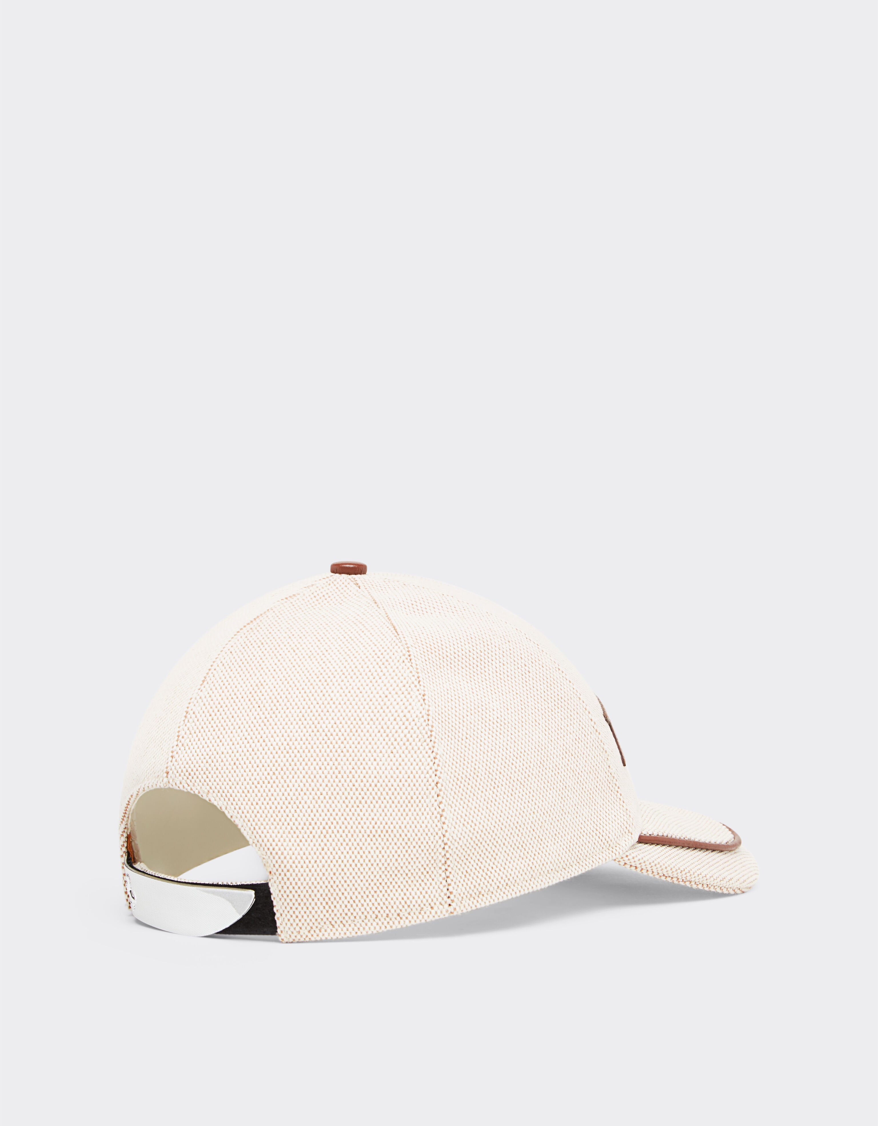 Ferrari Baseball cap with embroidered Ferrari logo and leather details Hide 21931f