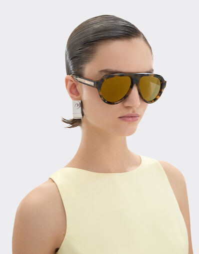 Ferrari Ferrari tortoiseshell brownacetate sunglasses with green gold mirrored lenses Tortoiseshell LA0EUf