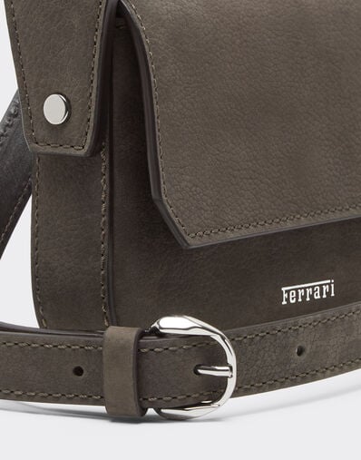 Ferrari Cartera de piel con correa Antracite CBMWC0001YL00066f