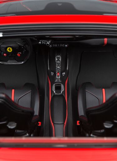 Ferrari Ferrari 812 GTS model in 1:8 scale MULTICOLOUR F0077f