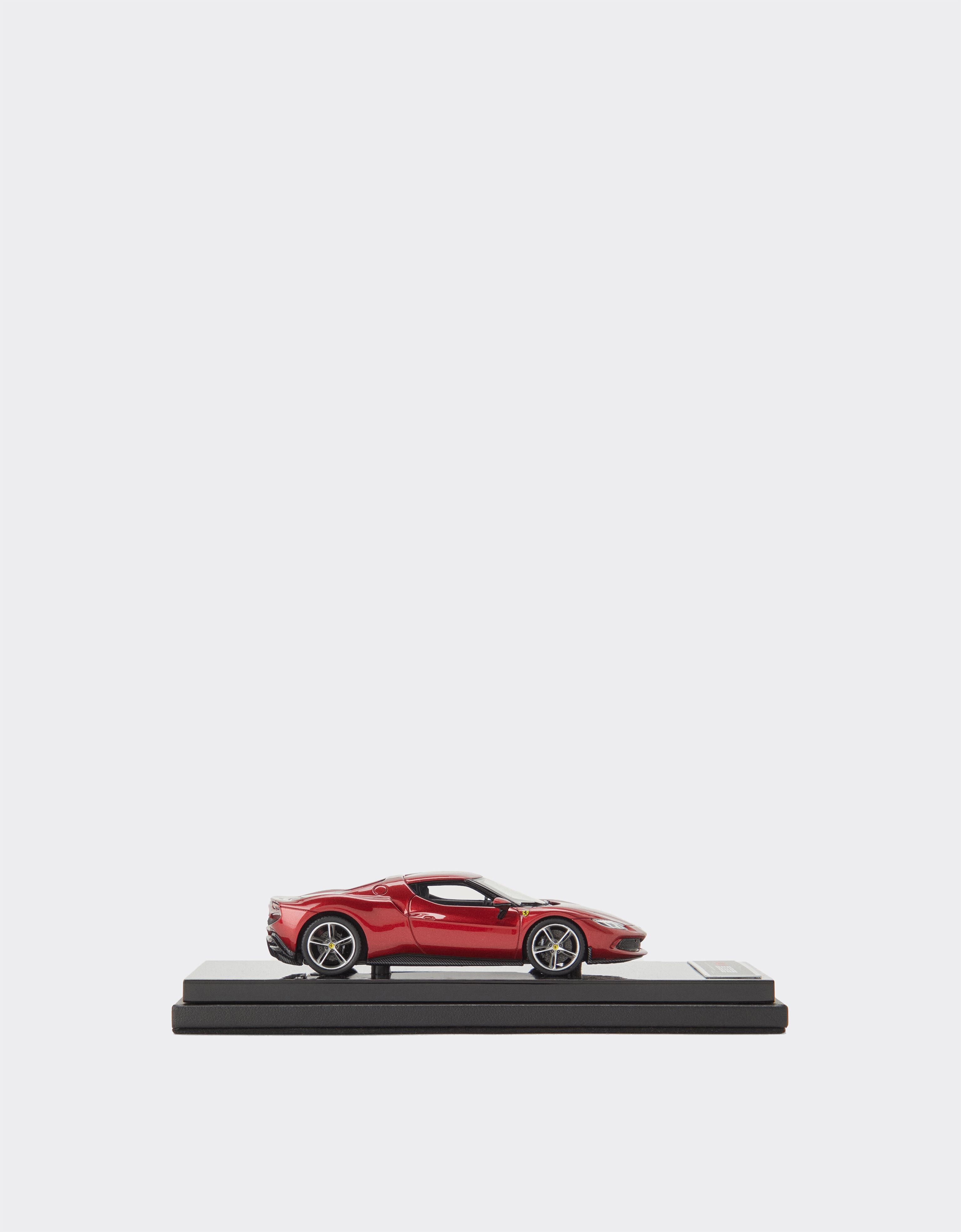 Ferrari Modellauto Ferrari 296 GTB im Maßstab 1:43 Rosso Corsa 47303f