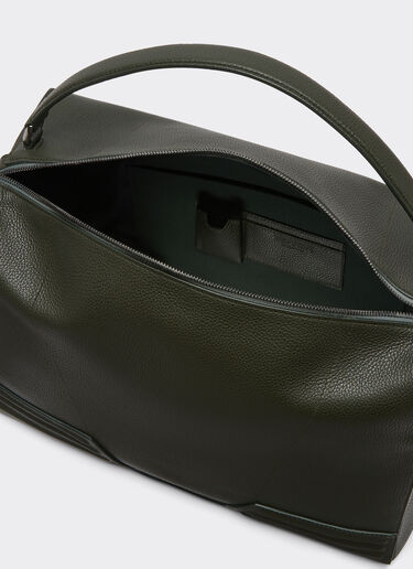 Ferrari Borsa duffle in pelle martellata Verde Militare 21371f